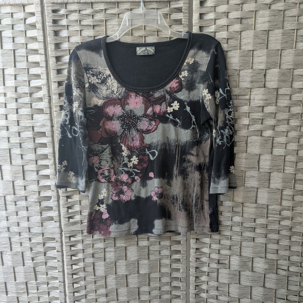 Vtg Y2K Top Black Floral Studded Graphic 3/4 Sleeve Scoop Neck Sz M Whimsigoth